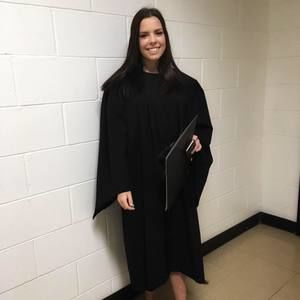 Meet your Posher, Ariane